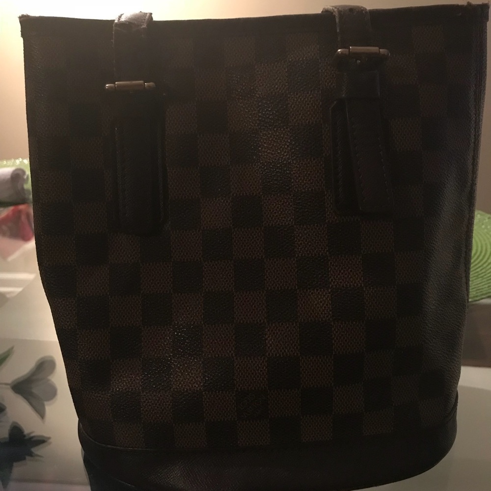 Damier Ebene Louis Vuitton Petit Bucket Bag
